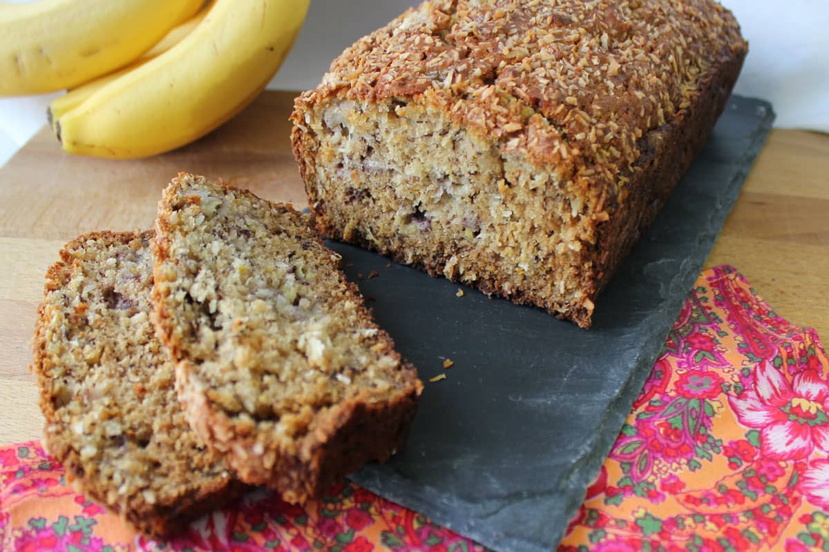 A Tasty Healthy Banana Bread Recipe - Let's Pik